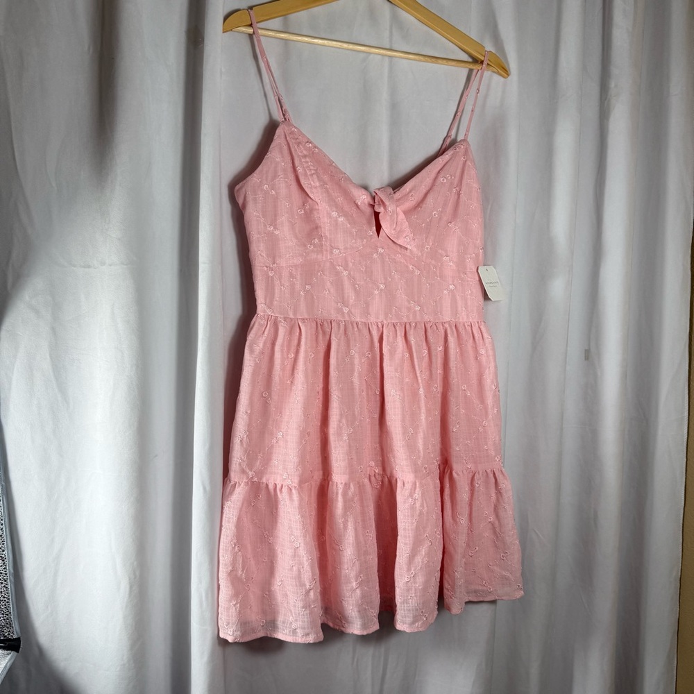 Alter’d State NWT Brittany Eyelet Tiered Mini Dress Sz L Pink - Picture 8 of 15
